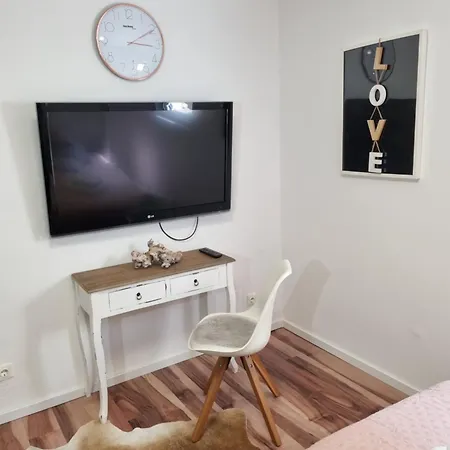 Apartment Im Untergeschoss