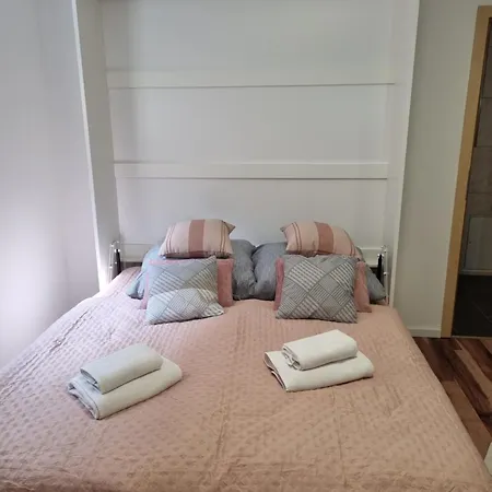 Apartment Im Untergeschoss Freilassing